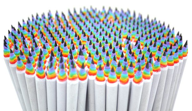 12_RainbowPencil_single_cluster_white