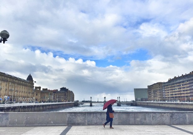 Donostia San Sebastián Sisters and the City