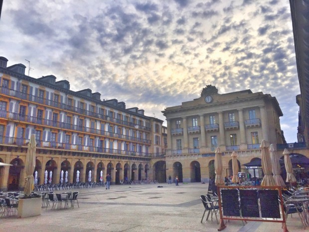 Donostia San Sebastian Sisters and the city