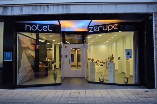 Hotel Zerupe Zarautz Dormir where to sleep in Zarautz