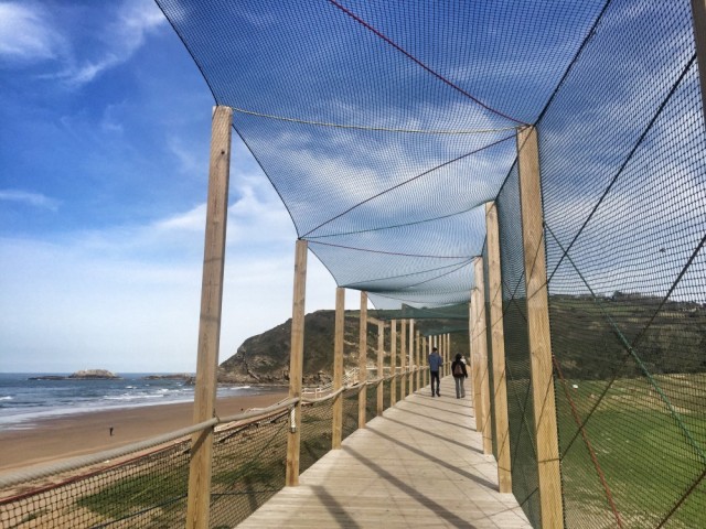 Zarautz Paseo Mollarri Pasarela Golf Walk the basque side