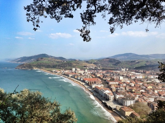 santababara zarautz paseo getaria