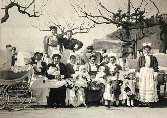 Exposiciones en San Sebastian Donostia sala kubo kursaal sisters and the city