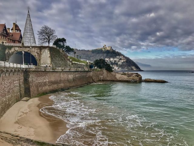 Donostia San Sebastian Sisters and the city 