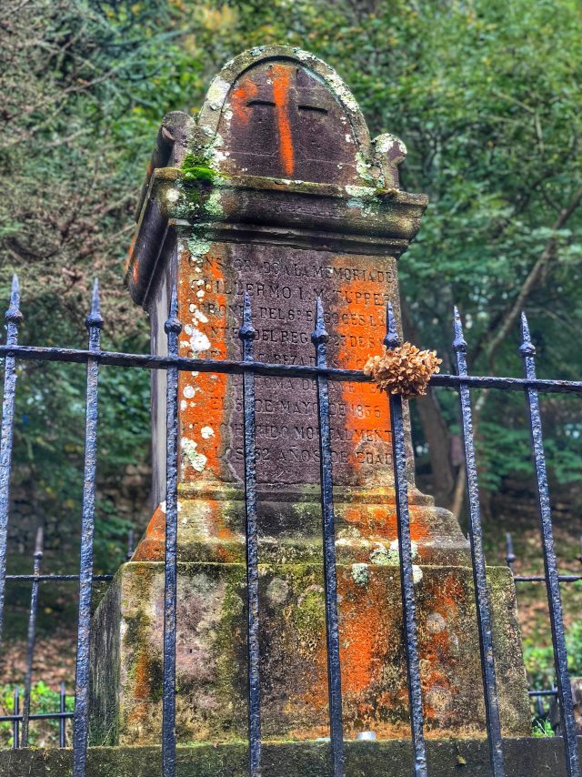 Cementerio de os ingleses Monte URGULL Donostia San SEbastián