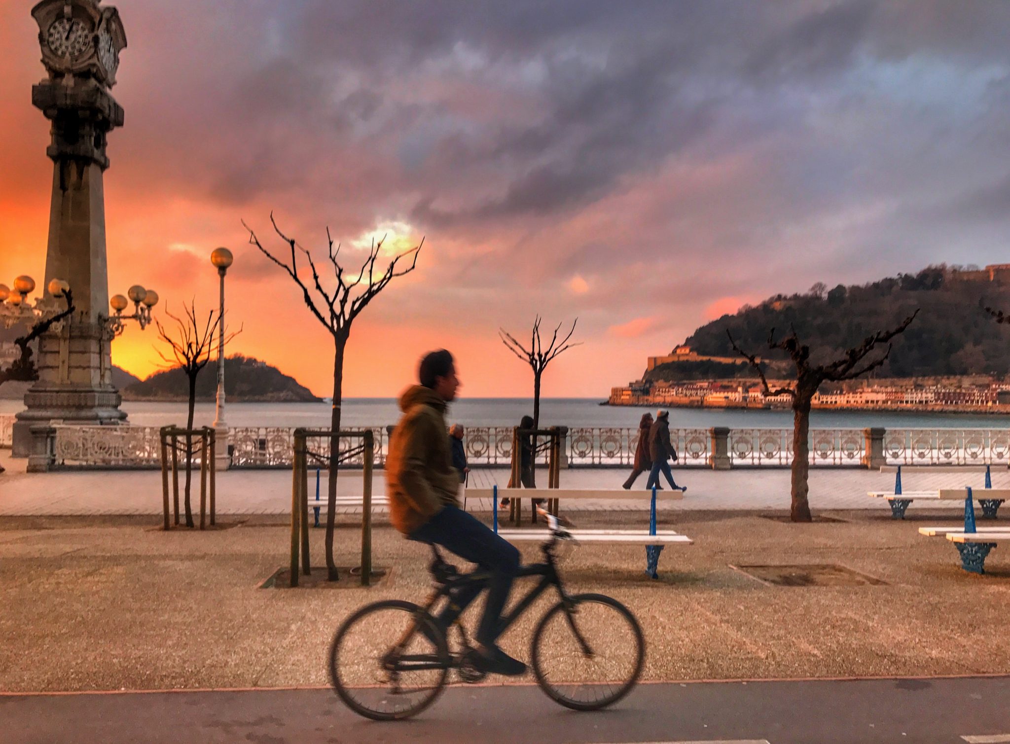 sistersandthecity-route-25-bidegorris-donostia