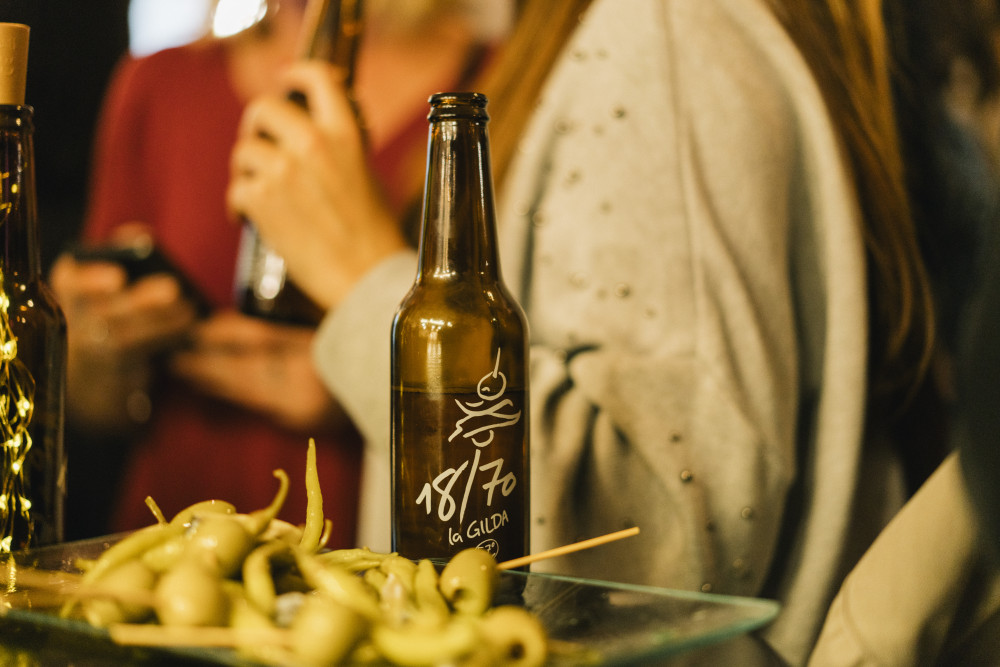 sisters and the city -1870lagilda-cerveza-euskadi