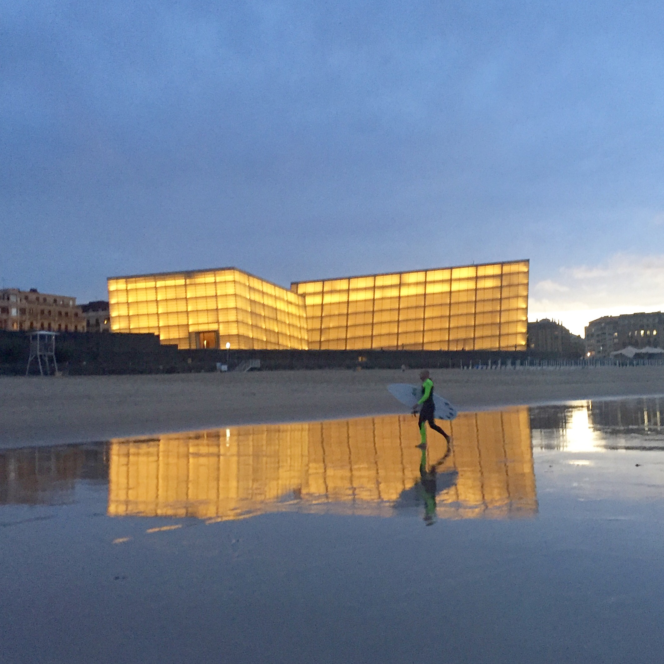 exploring-the-city-kursaal