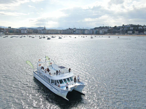 CIUDAD-SAN-SEBASTIAN-CATAMARAN