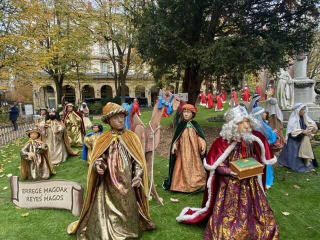 belen-plaza-guipuzkoa-donostia_sistersandthecity