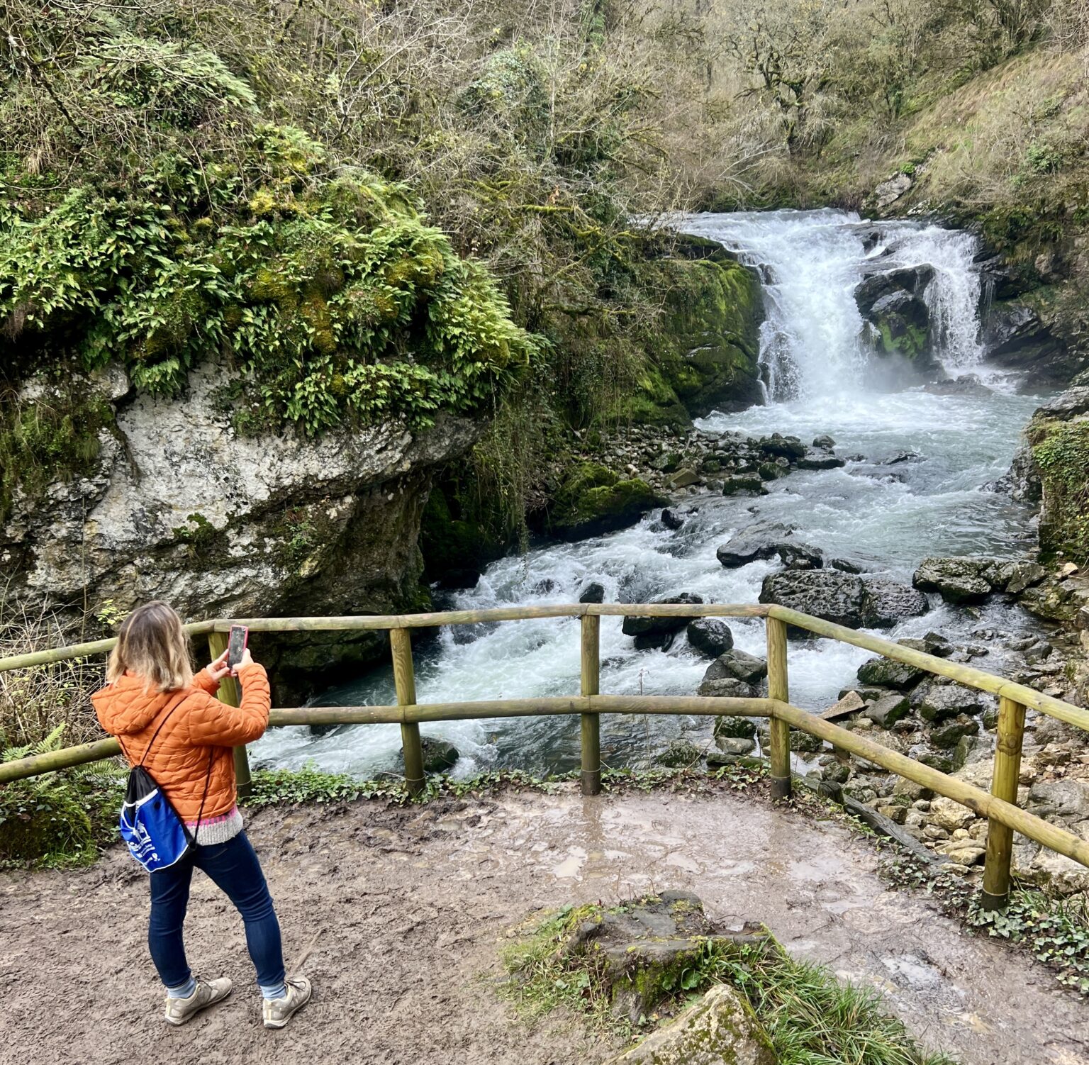 RUTA DE LOS TRES PUENTES Y CASCADA DE IXKIER | Sisters and the City